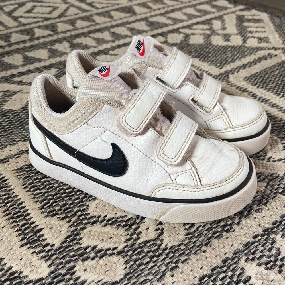 Toddler Boys Nike Capri 3 Size 9
